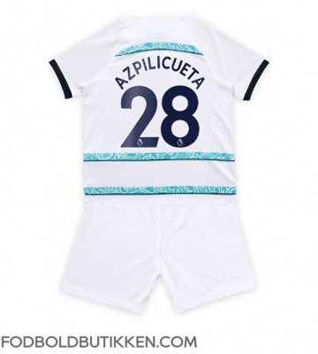 Chelsea Cesar Azpilicueta #28 Udebanetrøje Børn 2022-23 Kortærmet (+ Korte bukser)